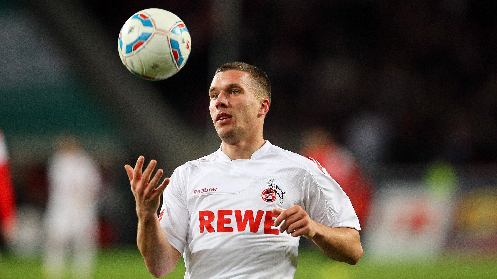 mk体育电脑版下载-湖人队伤员恢复,战斗力提升,湖人队最新补强新进展